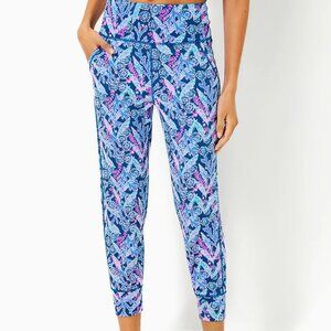 Lilly Pulitzer Island Jogger